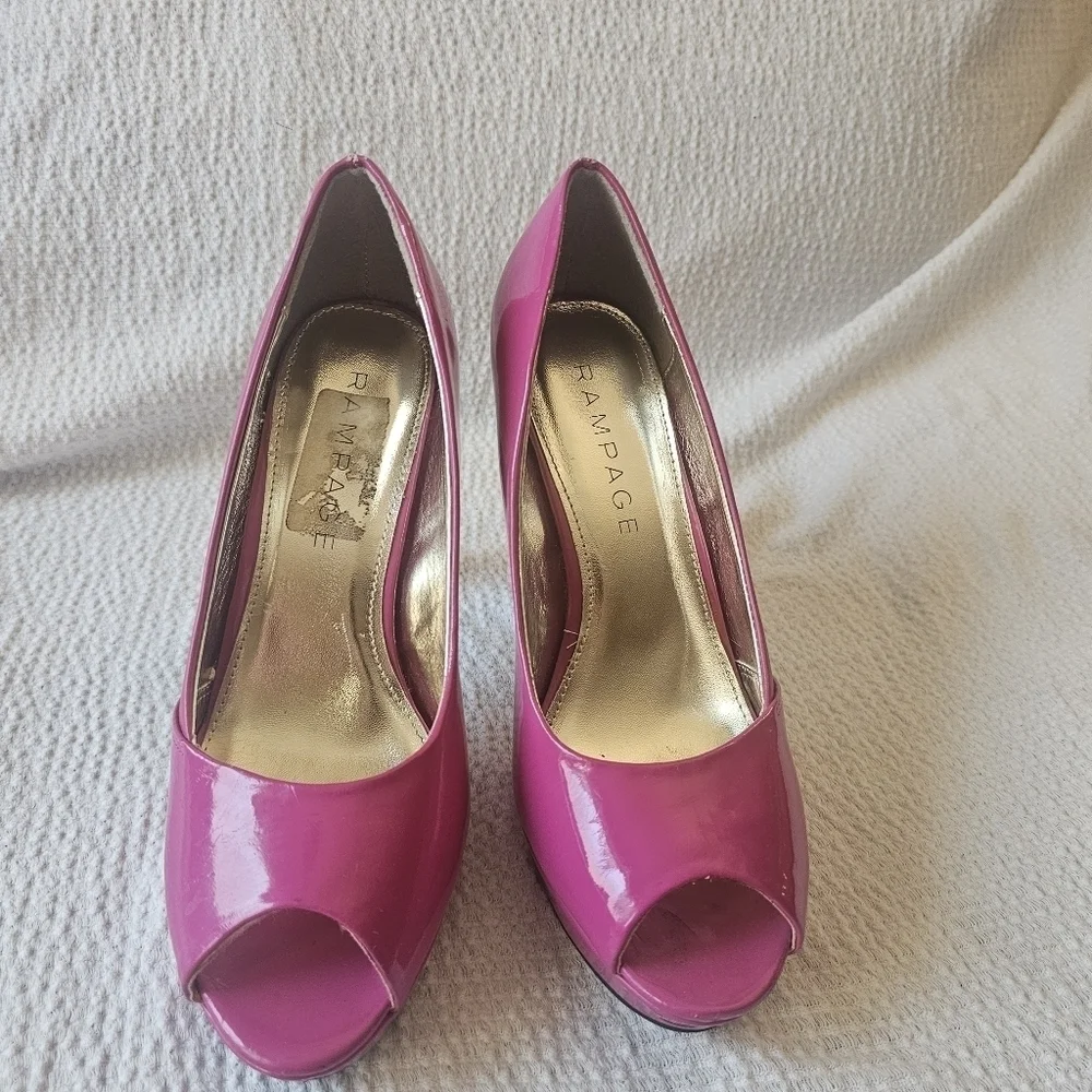 Rampage Granville patent leather hot pink peekaboo pumps size 8